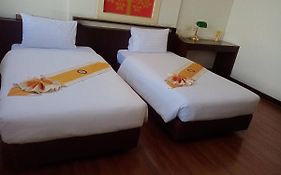 Grand Phranakhon Hotel